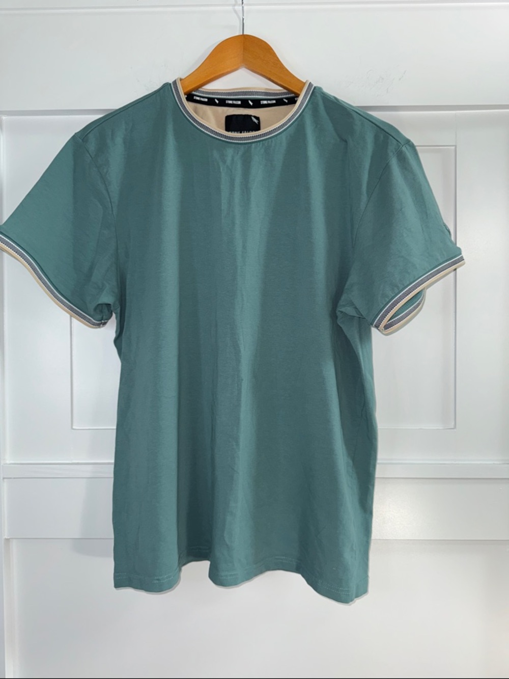 Men's Short-Sleeve Stone Falcon Crewneck T-Shirt in Teal w/ Contrast Trim Large